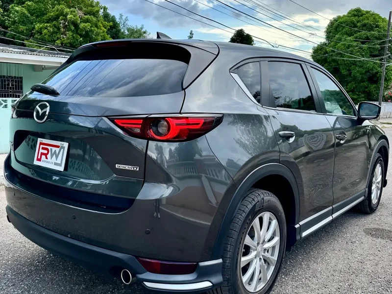 mazda-cx-5-22l-2020-small-1