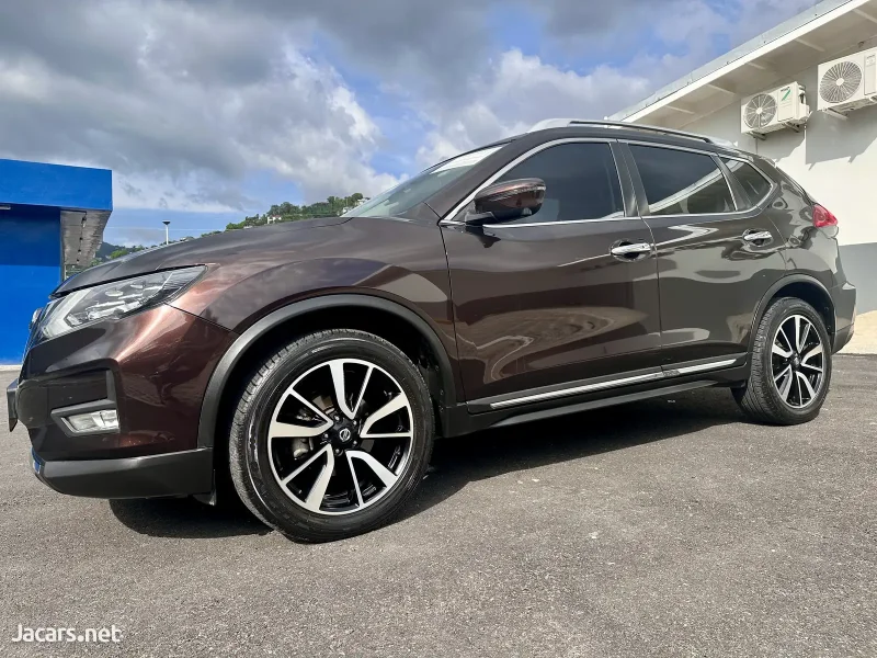 nissan-x-trail-20l-2020